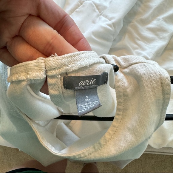 Aerie White Crop tank with frayed edged - Picture 5 of 5